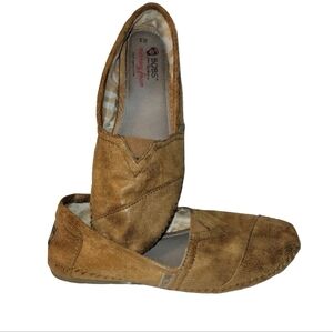 Skecher's Luxe Bob's Rain Dance Memory Foam Tan Suede Slip-On Flat Size 8